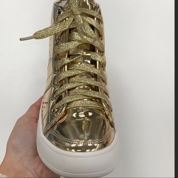 GOLD PATENT HIGH TOP SNEAKERS - Picture 4 of 4